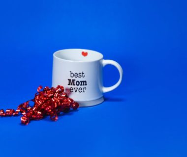 Thoughtful Gifts for Women That Actually Resonate Deeply (2026 Tested)